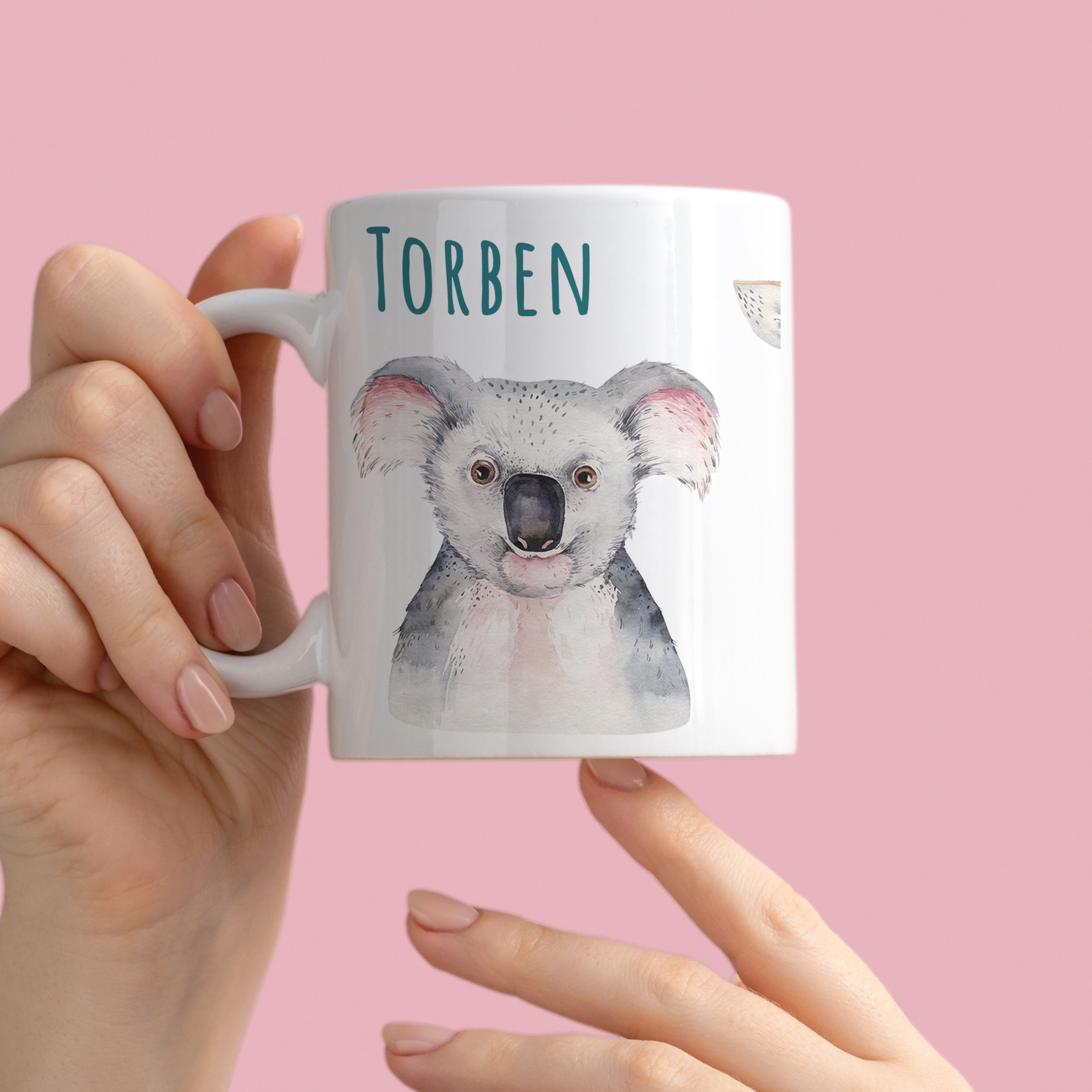 Weißer Becher mit Koala und dem Namen "Torben".