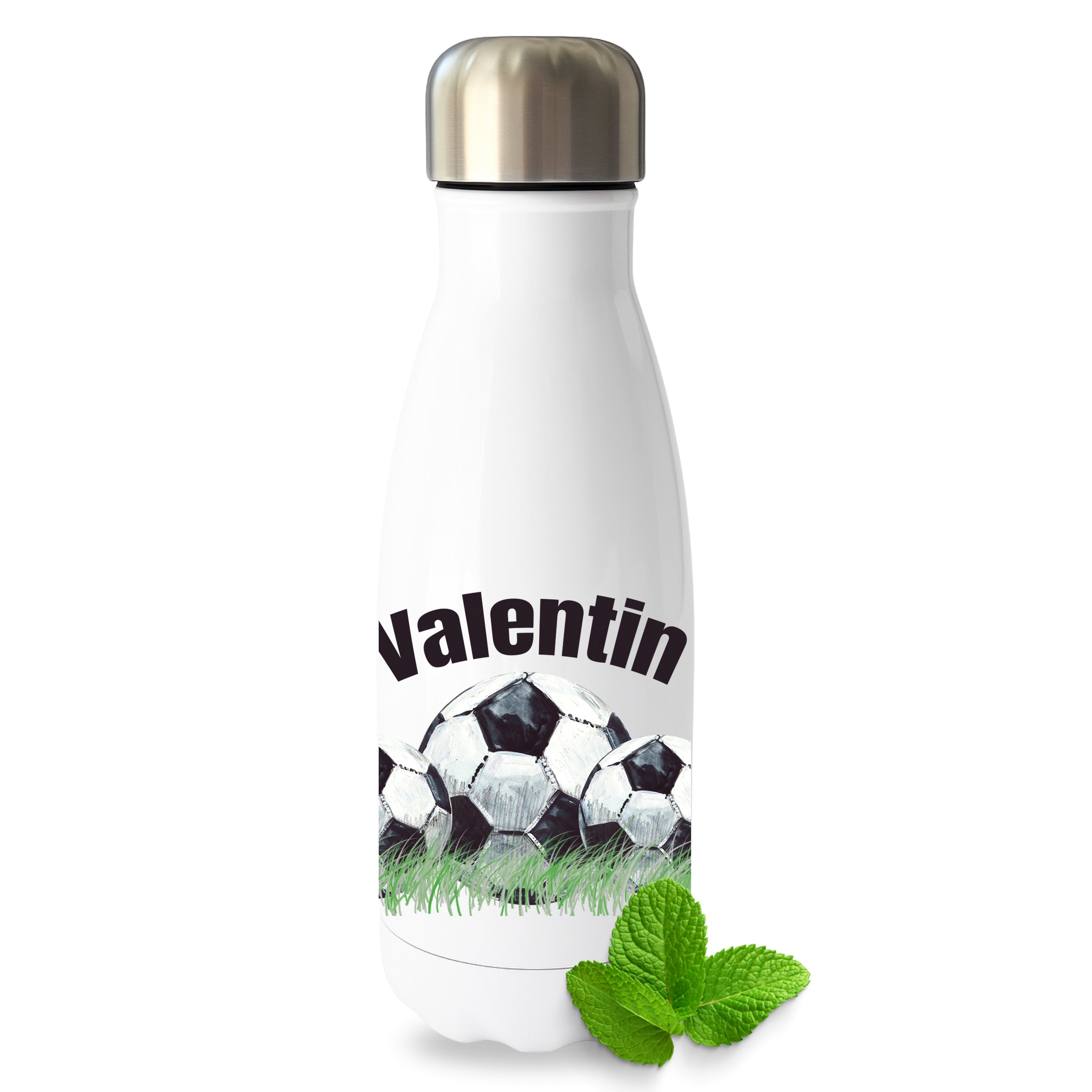 Weiße Trinkflasche mit Fußballmotiv und Namen "Valentin".