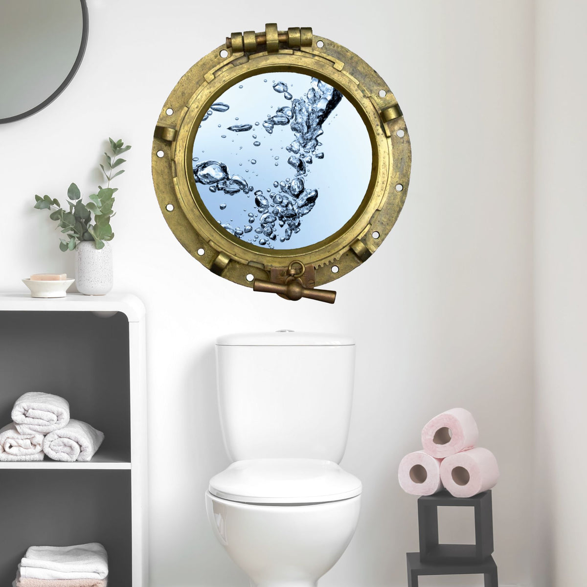 Runder, goldfarbener Bullauge mit Wasserblasen.