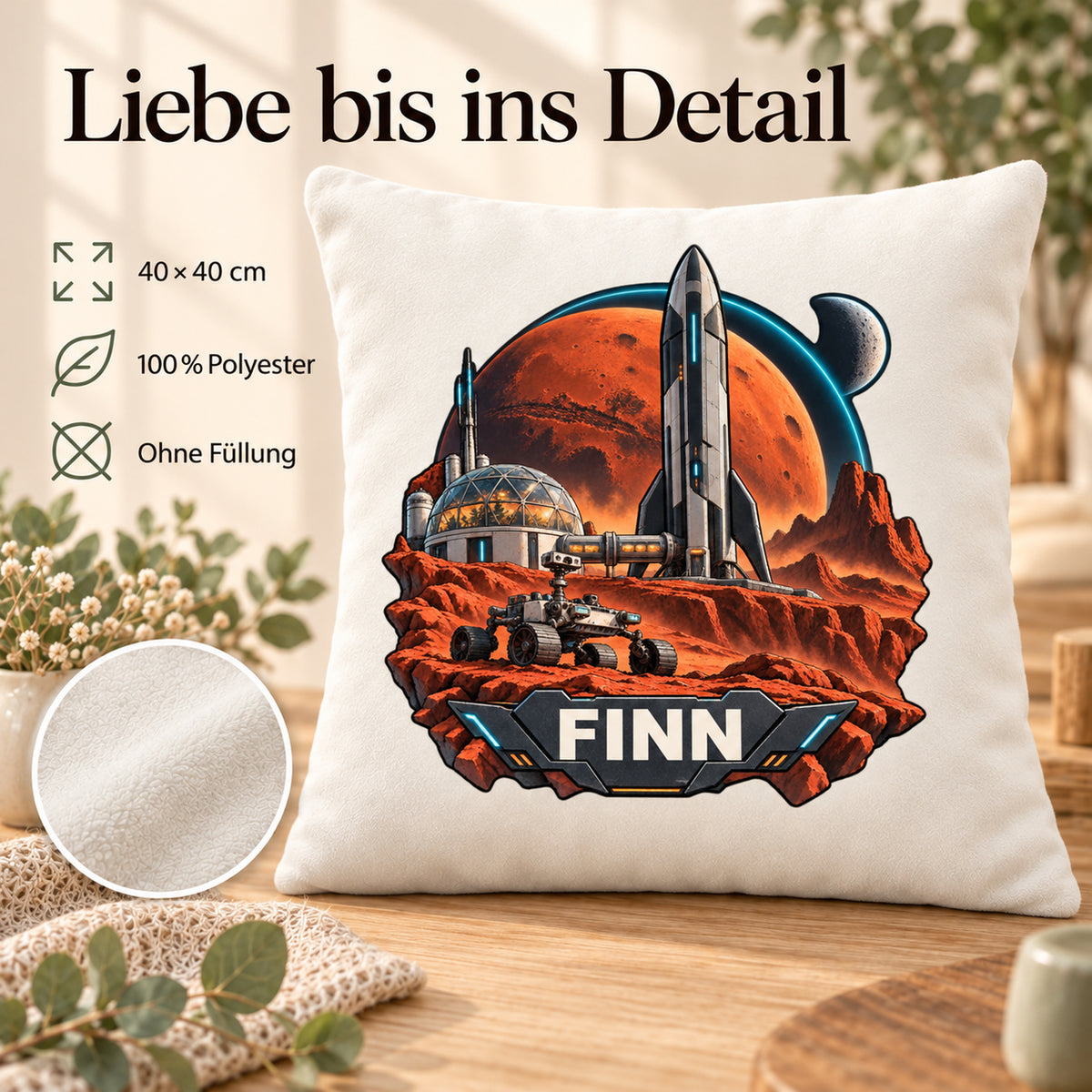 Produktdetails: personalisierter Dekokissenbezug Marsbasis mit Marsbasis und Rakete und Beispielname FINN; 40 × 40 cm.