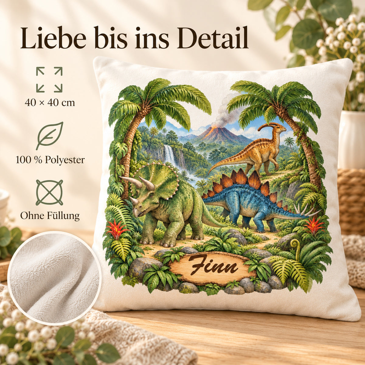 Dinosaurier-Kissenbezug Urwaldpfad, 40 × 40 cm, mit Beispielname Finn – Eigenschaften.