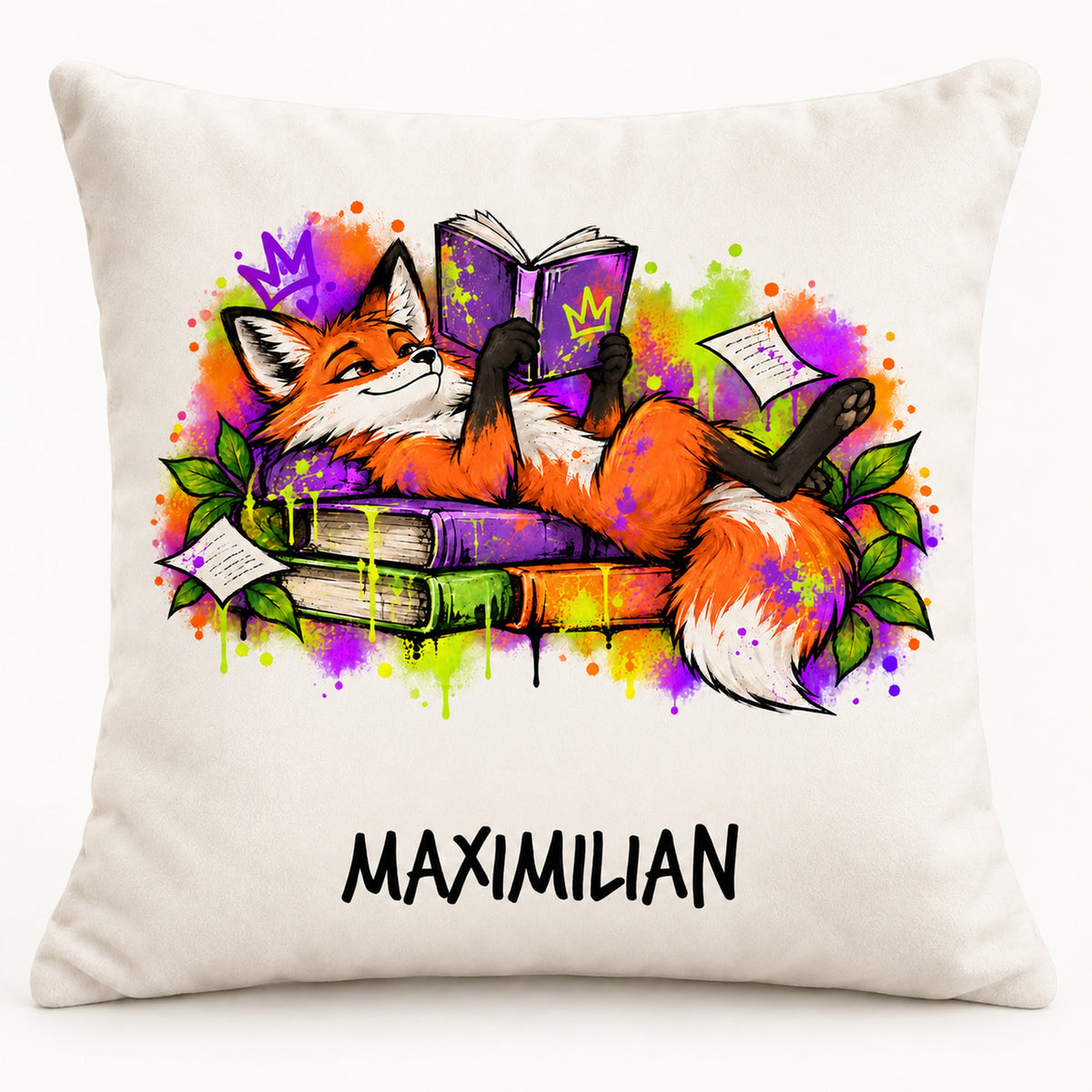 Personalisierter Bücherfuchs-Kissenbezug Lesepause, 40 × 40 cm – Hauptbild mit Beispielname Maximilian