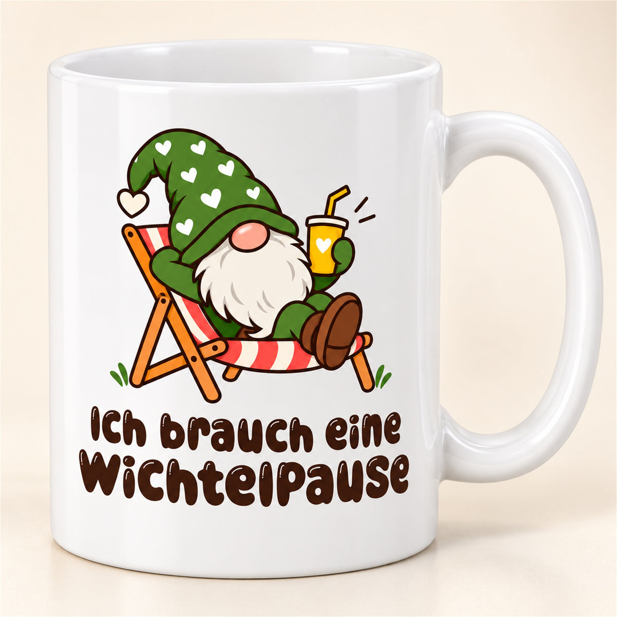 Weiße Wichteltasse mit dem Spruch „Ich brauch eine Wichtelpause“ – Ansicht 5