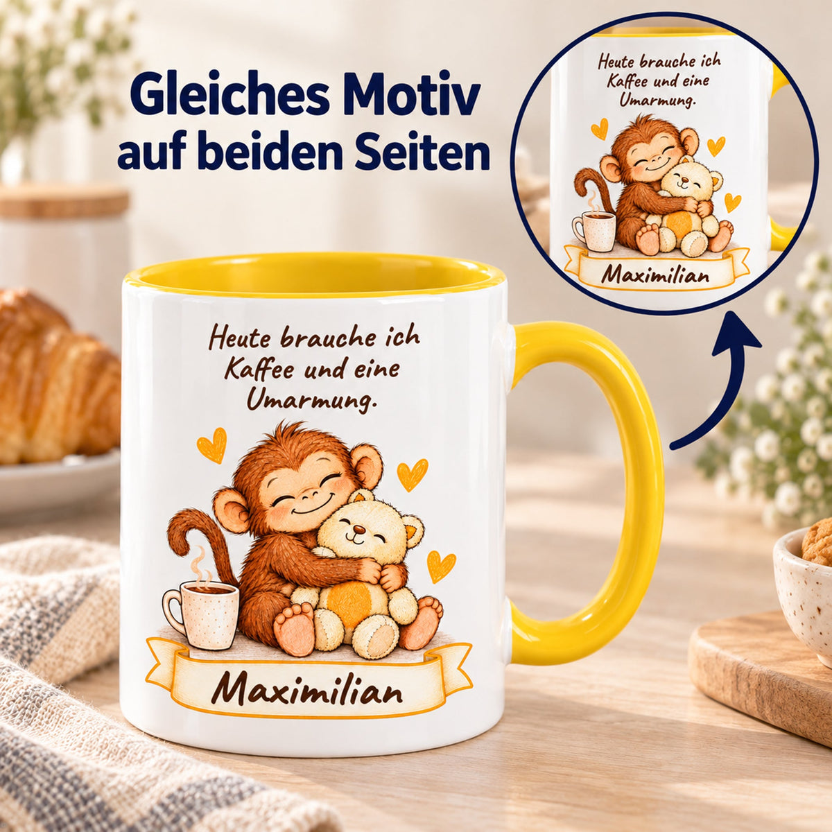 Beidseitiger Druck: gelbe personalisierte Tasse mit Baby-Affe, Motiv Umarmung mit Teddy, Beispielname Maximilian