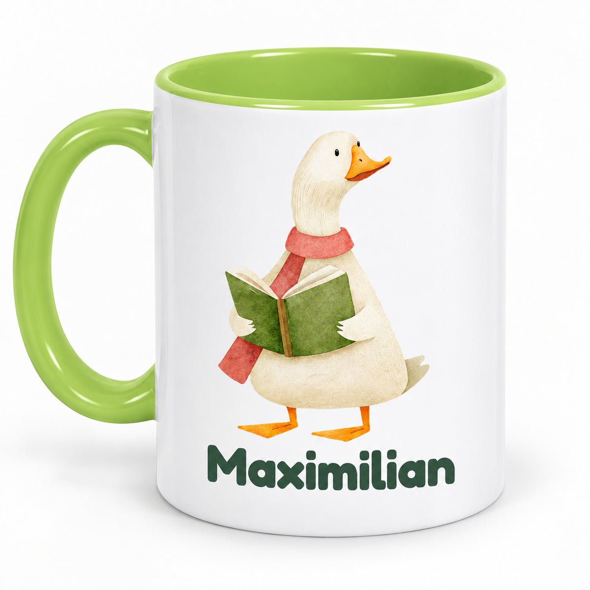 Rückansicht derselben hellgrünen Tasse mit Gans mit Buch und Beispielname Maximilian