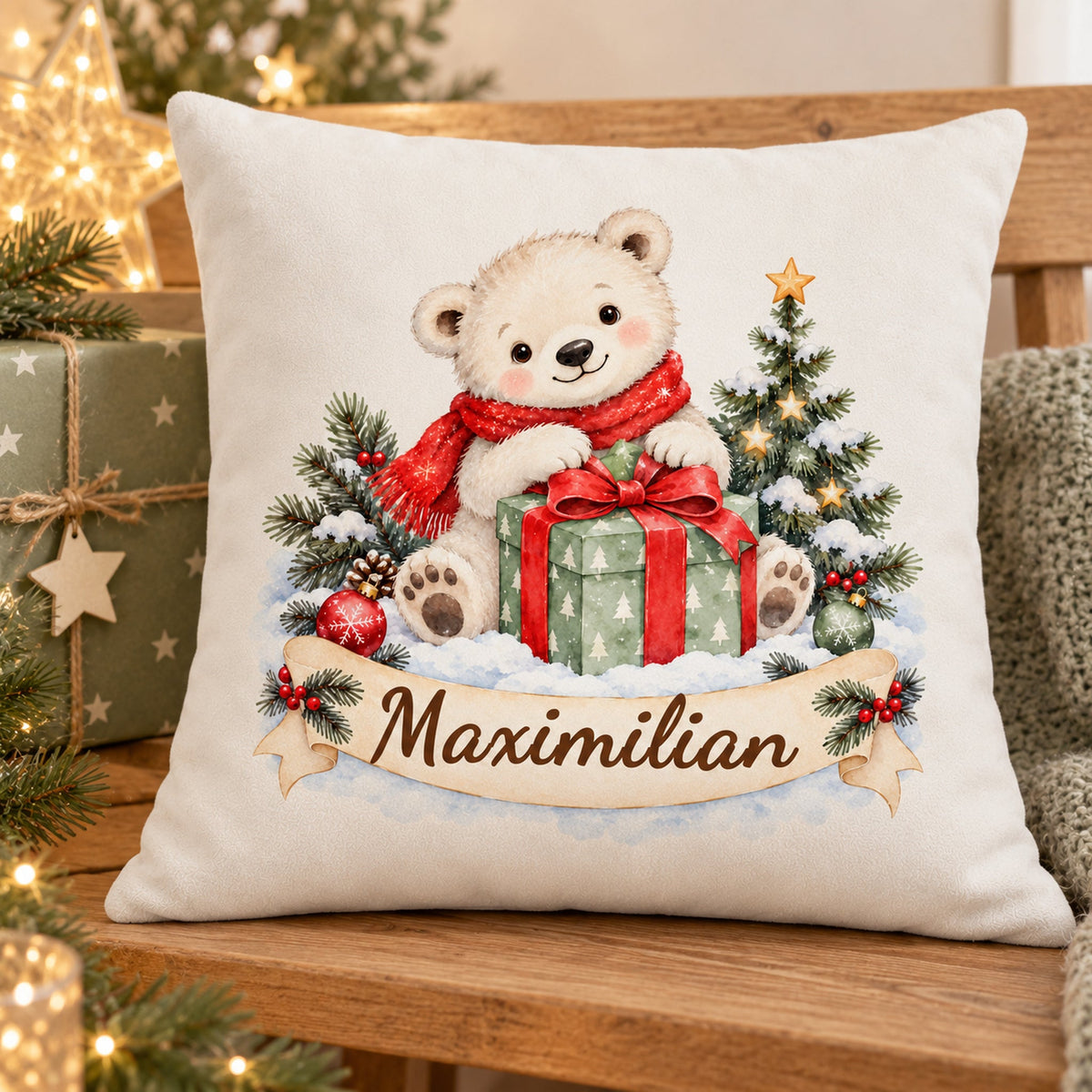 Weihnachts-Kissenbezug Eisbär mit Wunschname – Schrägansicht