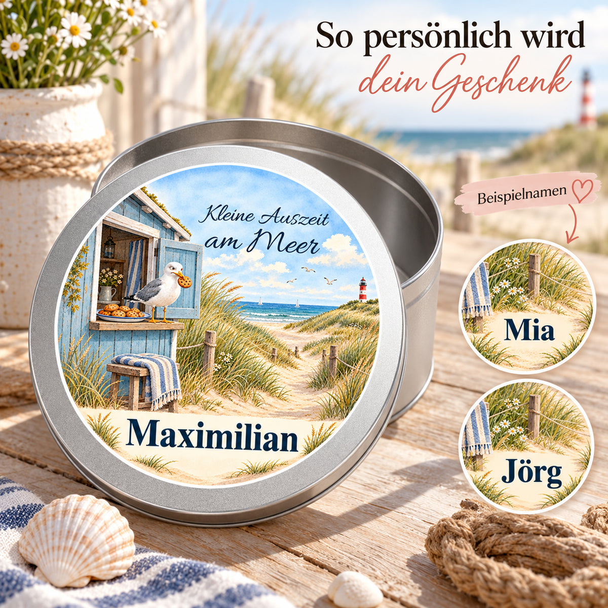Keksdose mit dem Motiv Strandhäuschen-Kekspause mit Wunschname und zusätzlichen Namensbeispielen
