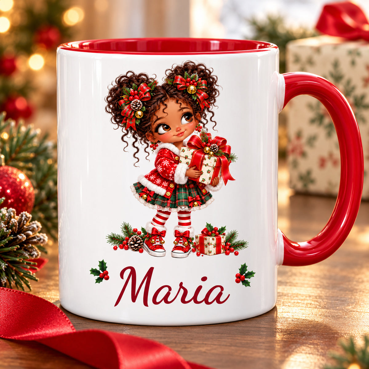 Personalisierte Weihnachtstasse mit Mädchenmotiv Geschenk und Wunschname, weiß mit rotem Henkel und roter Innenseite.