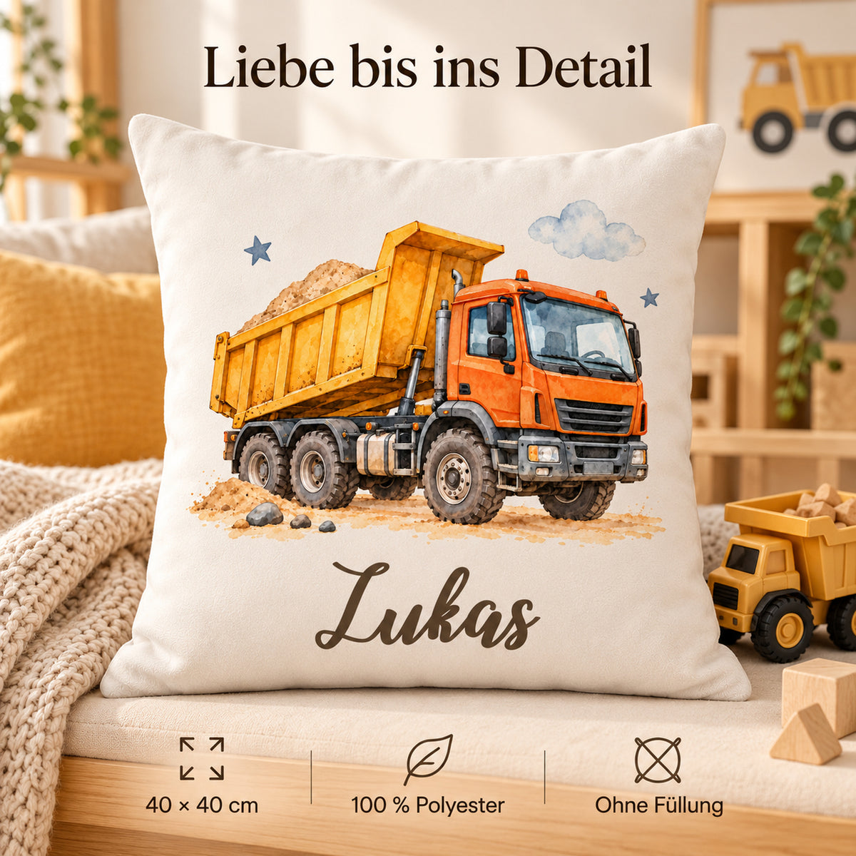 Kipplaster-Kissen mit Lukas und Produktdetails: 40 × 40 cm, 100 % Polyester und Lieferung ohne Füllung.
