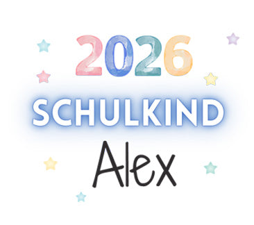 2026 Schulkind Alex, bunte Schrift, Sterne in Pastellfarben.