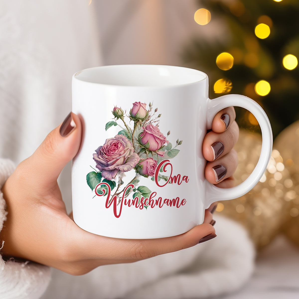 Weiße Tasse mit Rosen und "Oma Wünsche" in Rot.