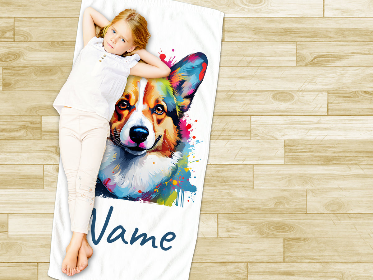 Buntes Handtuch mit Corgi-Motiv und Platz für Namen.