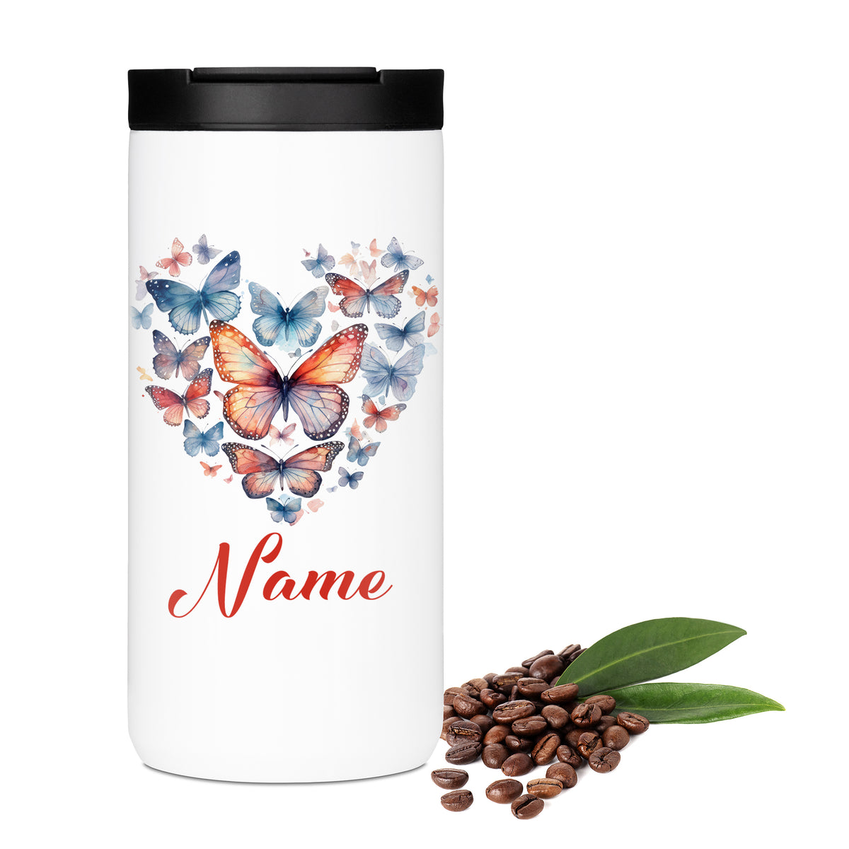 Weißer Kaffeebecher mit bunten Schmetterlingen und Name.