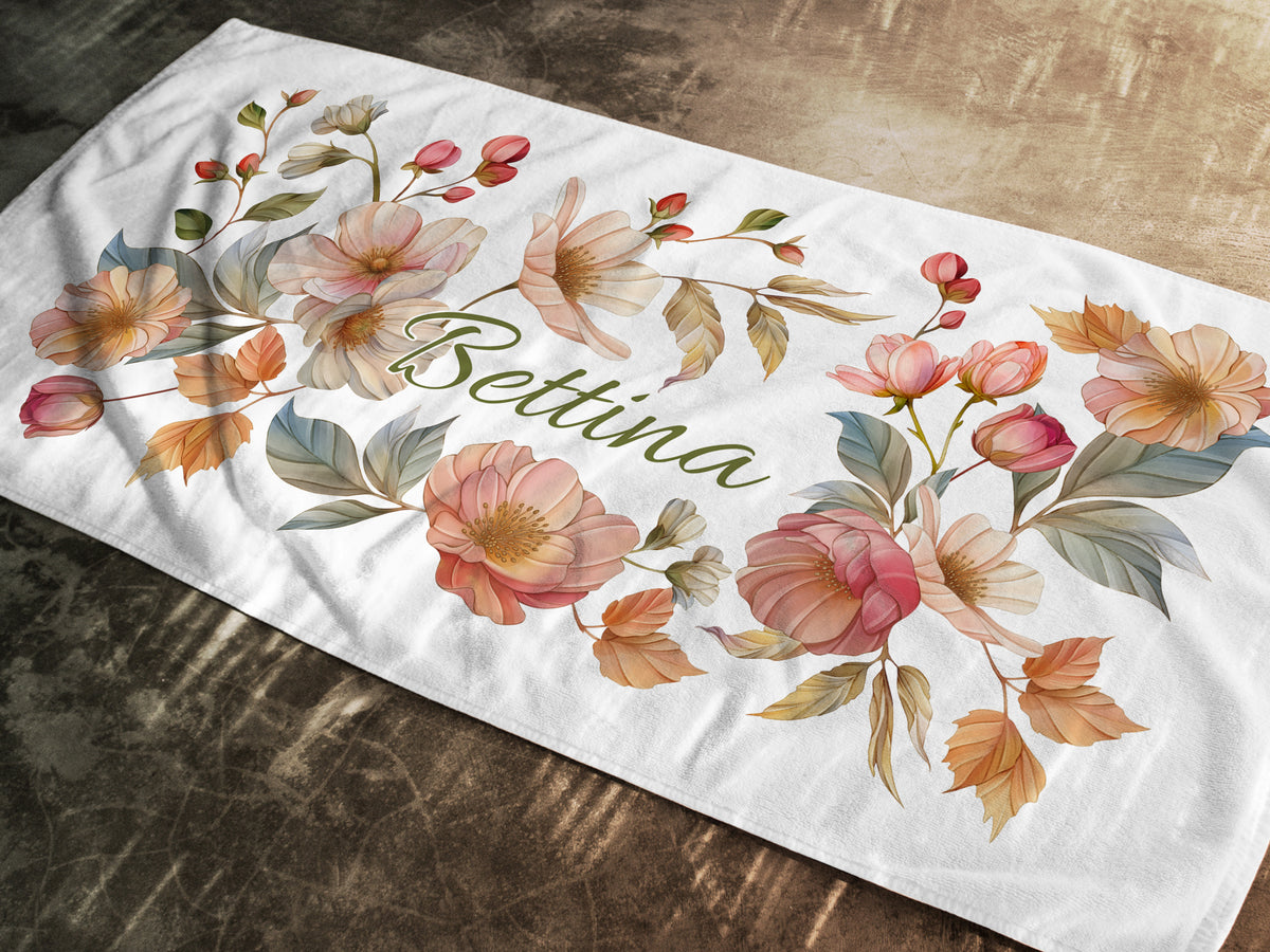 Handtuch mit floralen Motiven