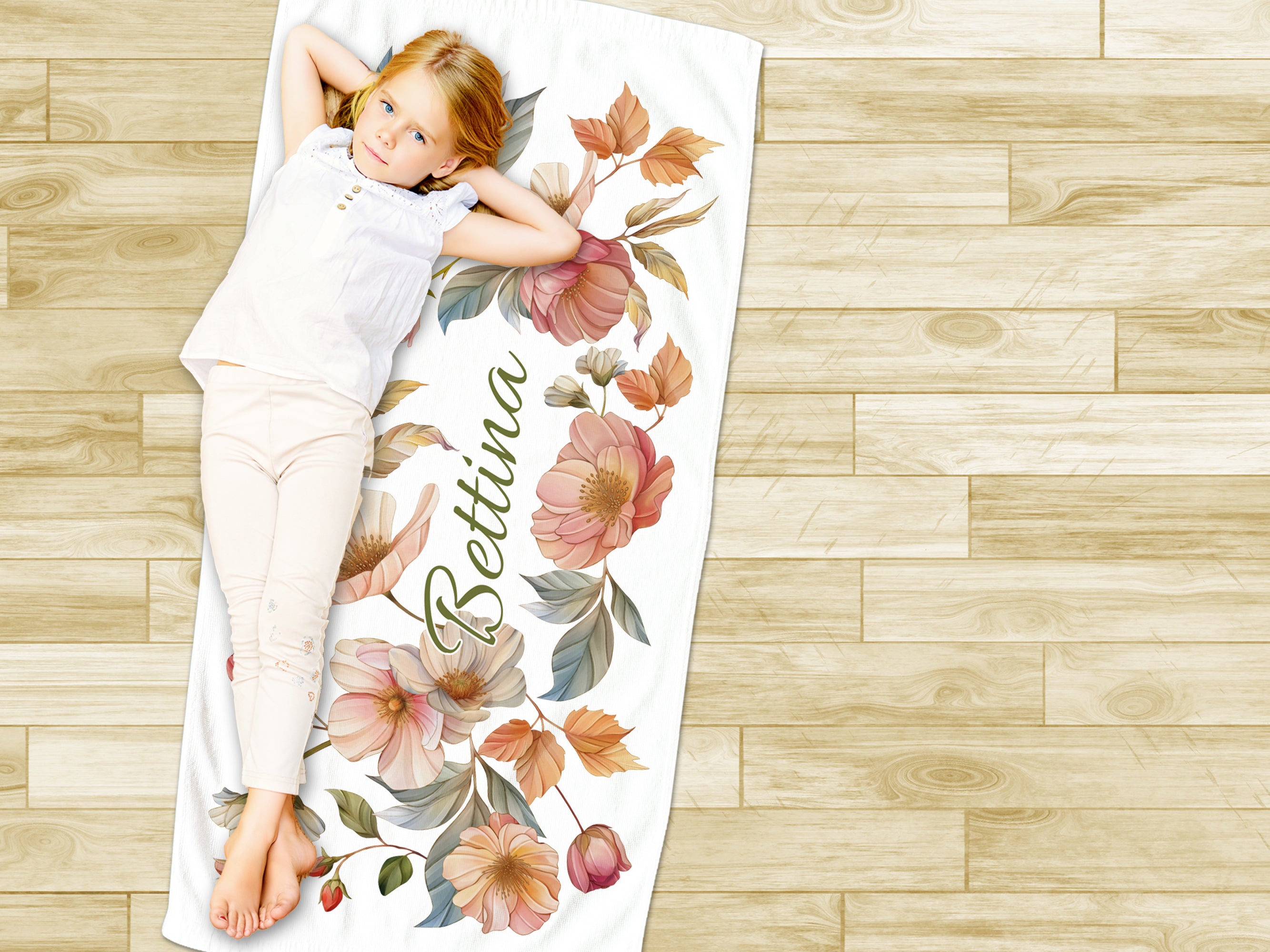 Handtuch mit floralen Motiven