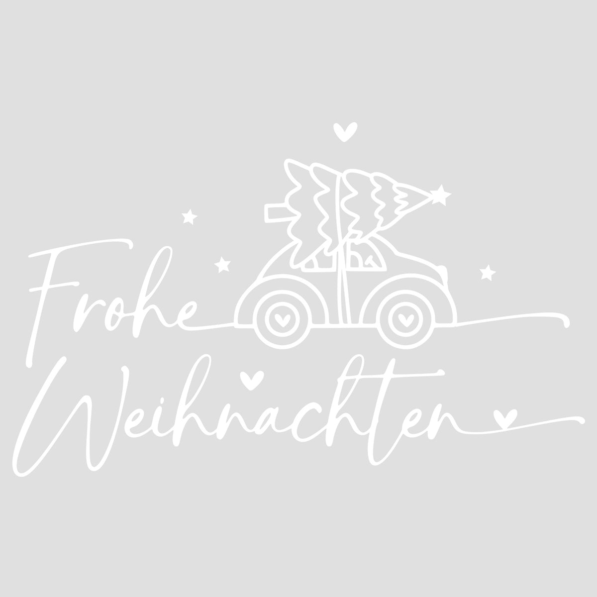 Weißer Schriftzug "Frohe Weihnachten" mit Auto und Tannenbaum.