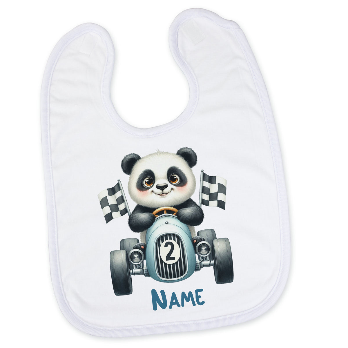 Weißes Lätzchen mit Panda im Rennwagen und Namen.