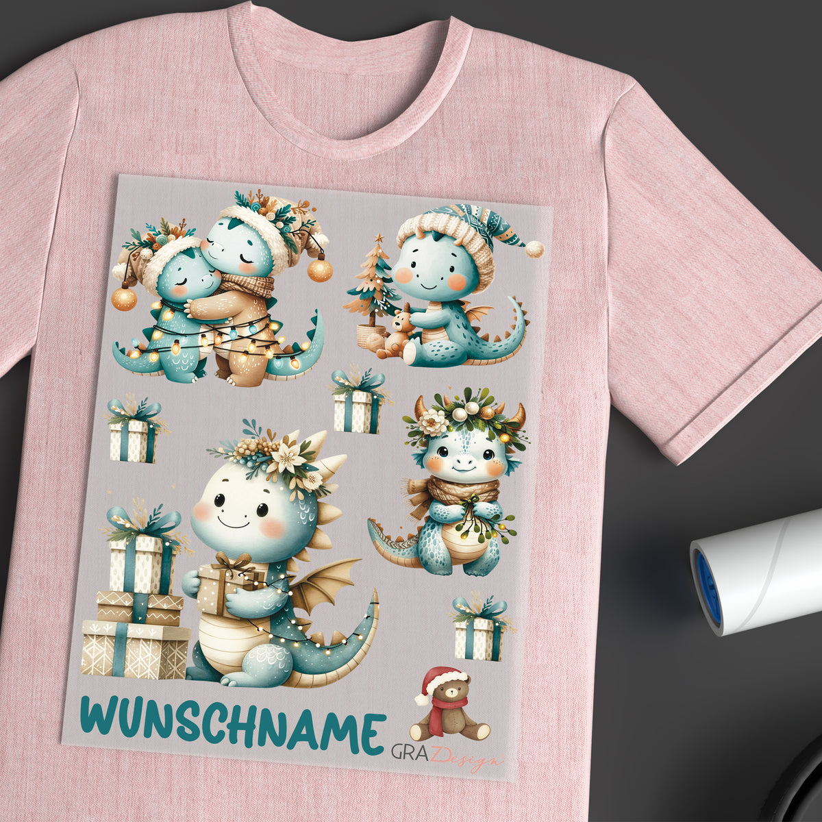 Rosa T-Shirt mit niedlichen Drachen und Geschenken.