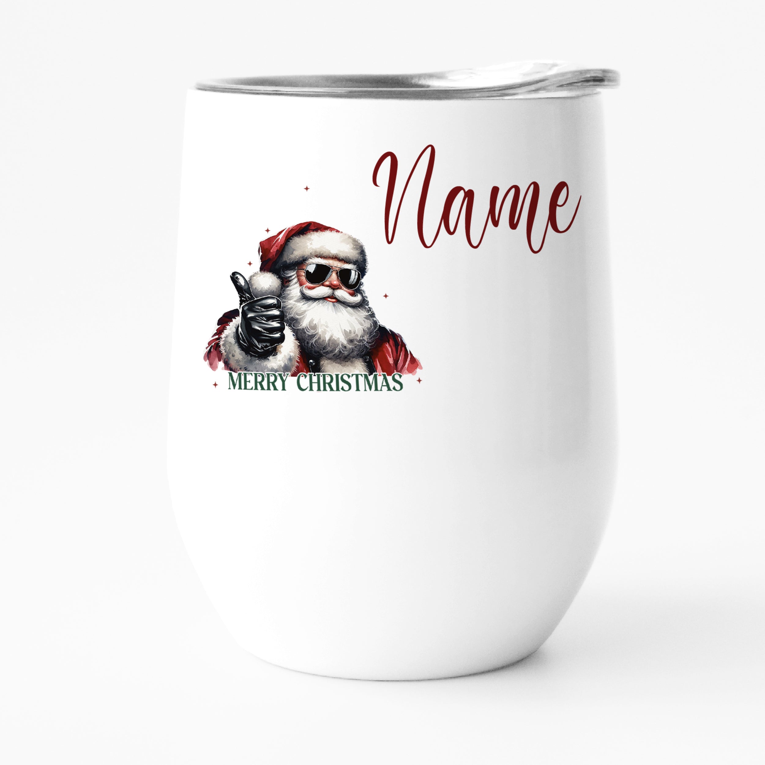 Weißer Becher mit Weihnachtsmann-Motiv und personalisierbarem Namen.