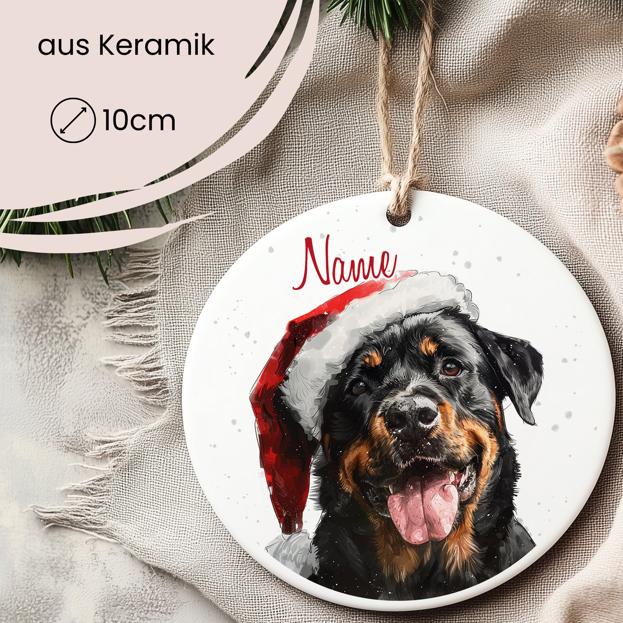 Keramikschild mit Rottweiler im Weihnachtsmann-Hut, 10 cm.