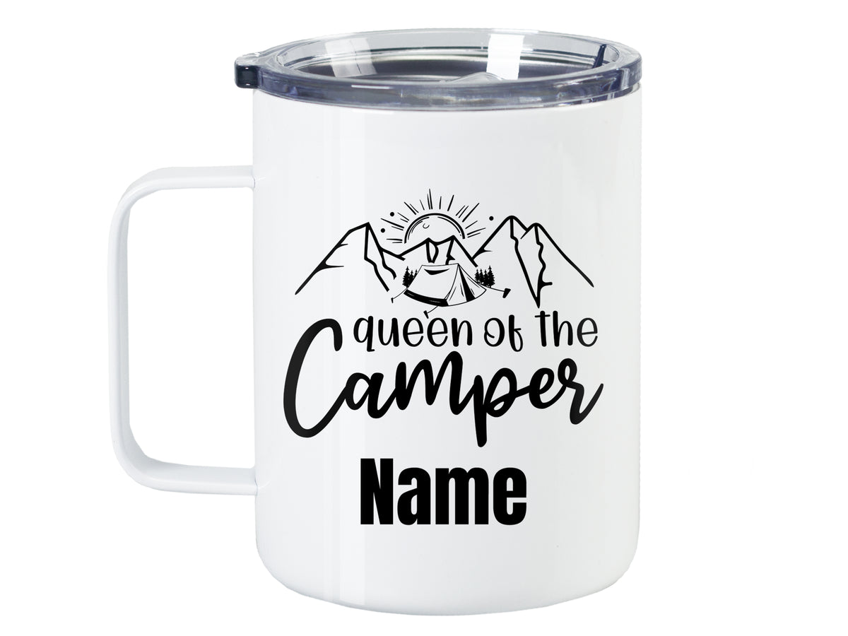Weißer Campingbecher mit schwarzem Aufdruck "Queen of the Camper".