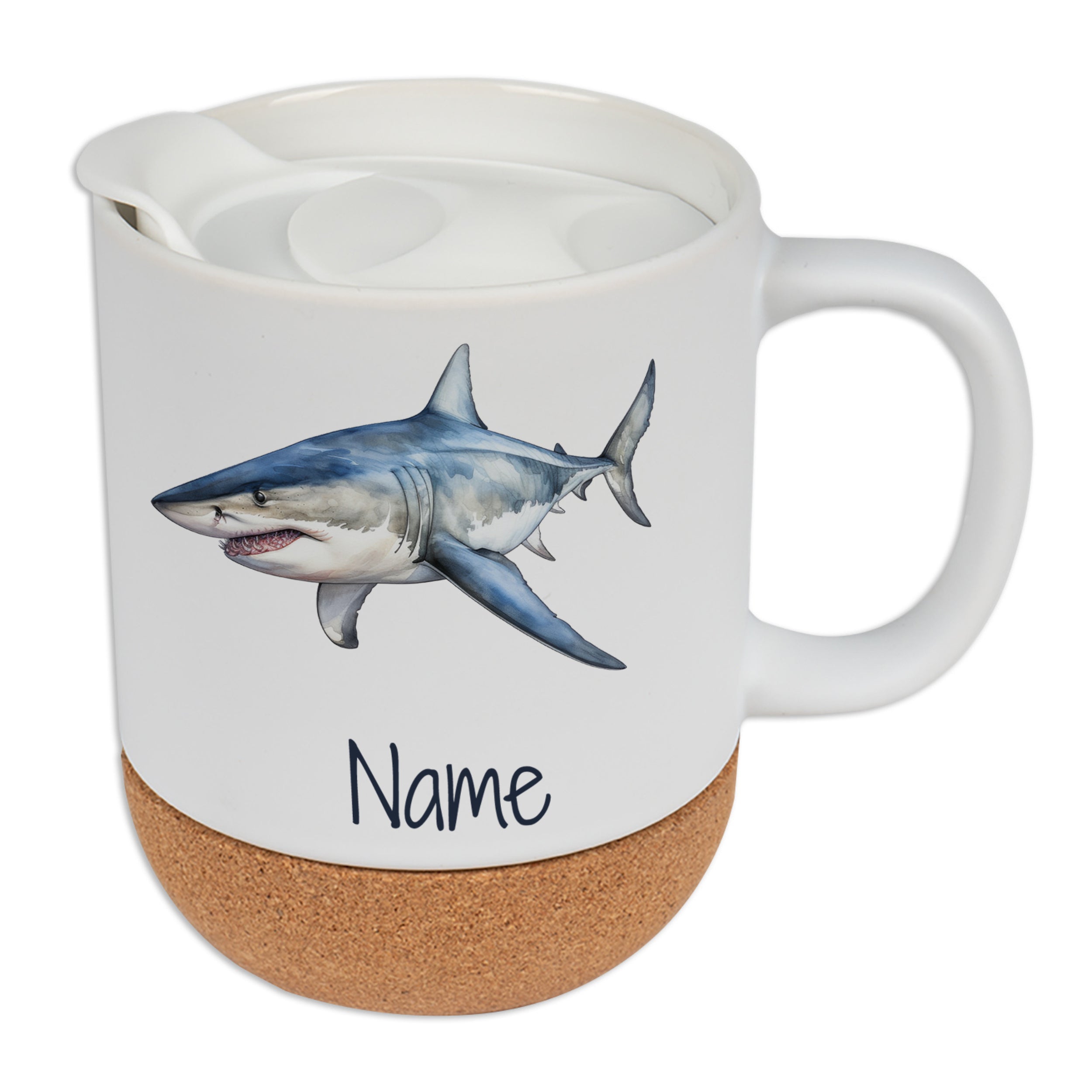 Kaffeebecher mit Haifisch-Motiv und Korkboden.