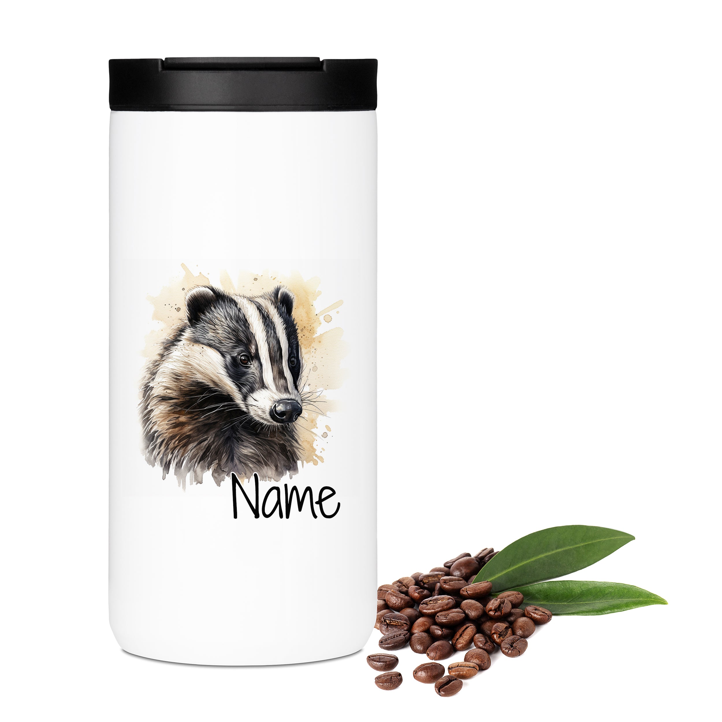 Weißer Kaffeebecher mit Dachs-Motiv und personalisierbarem Namen.