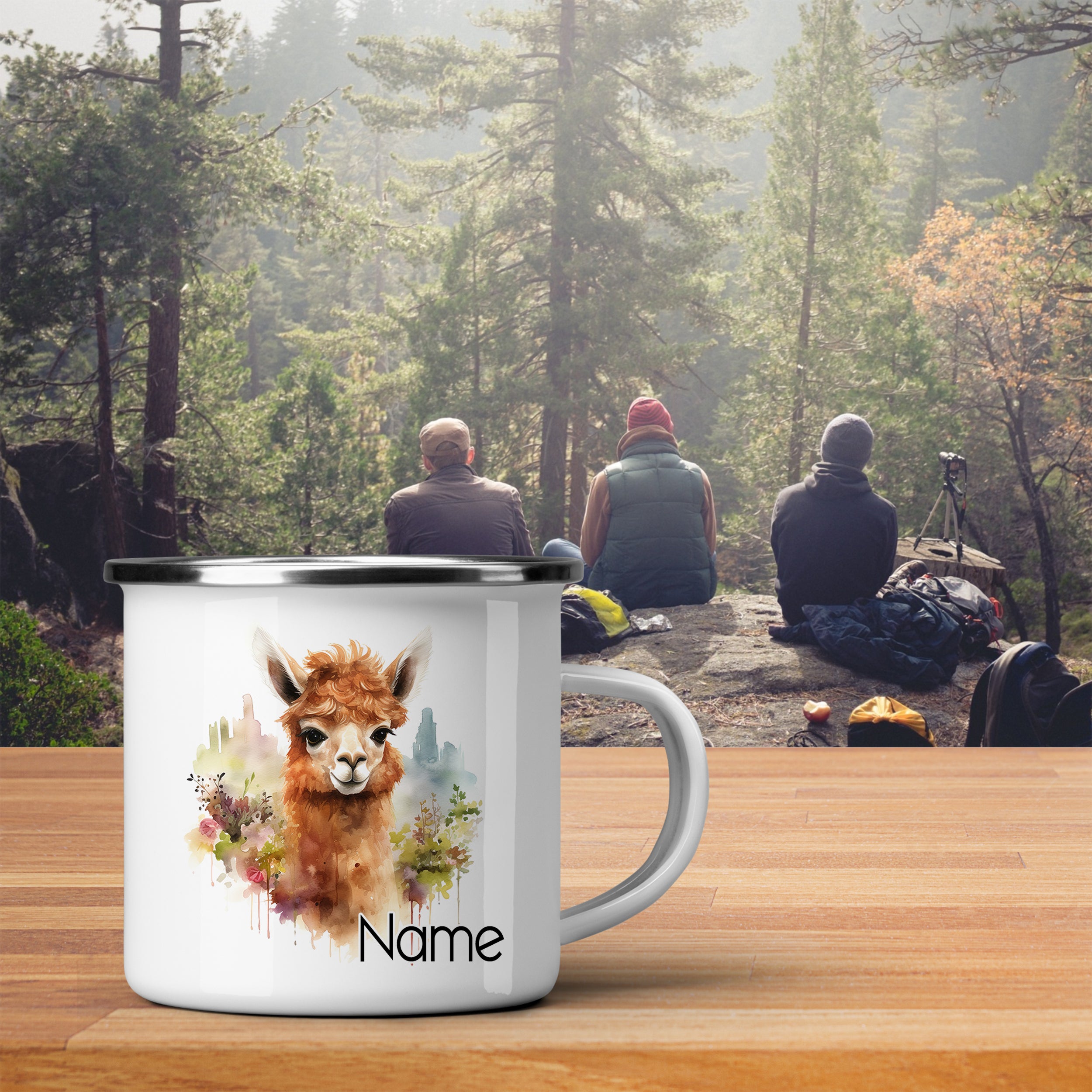 Weißer Emaillebecher mit Lama-Motiv und personalisierbarem Namen.
