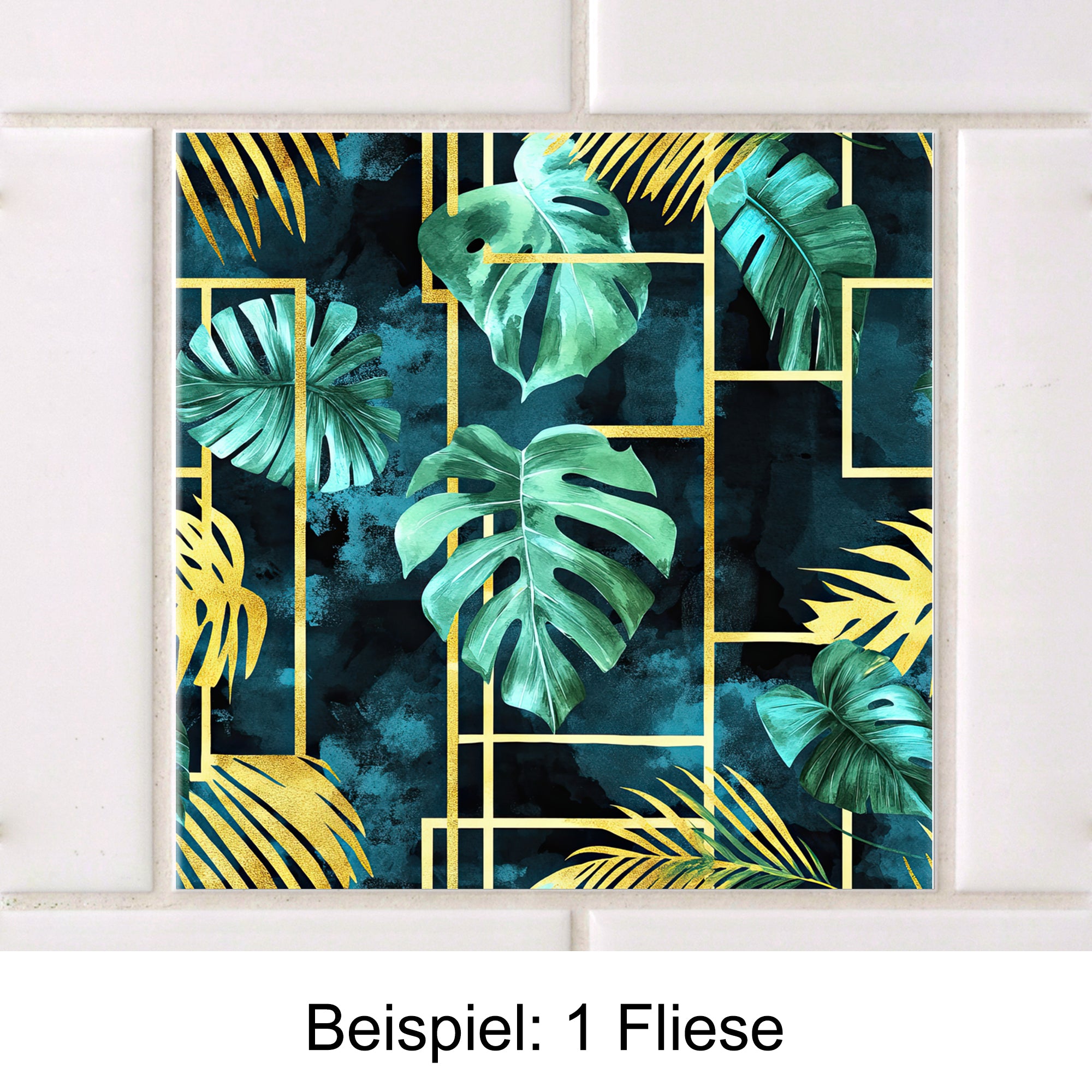 Fliese mit grünen Blättern und goldenen geometrischen Mustern.