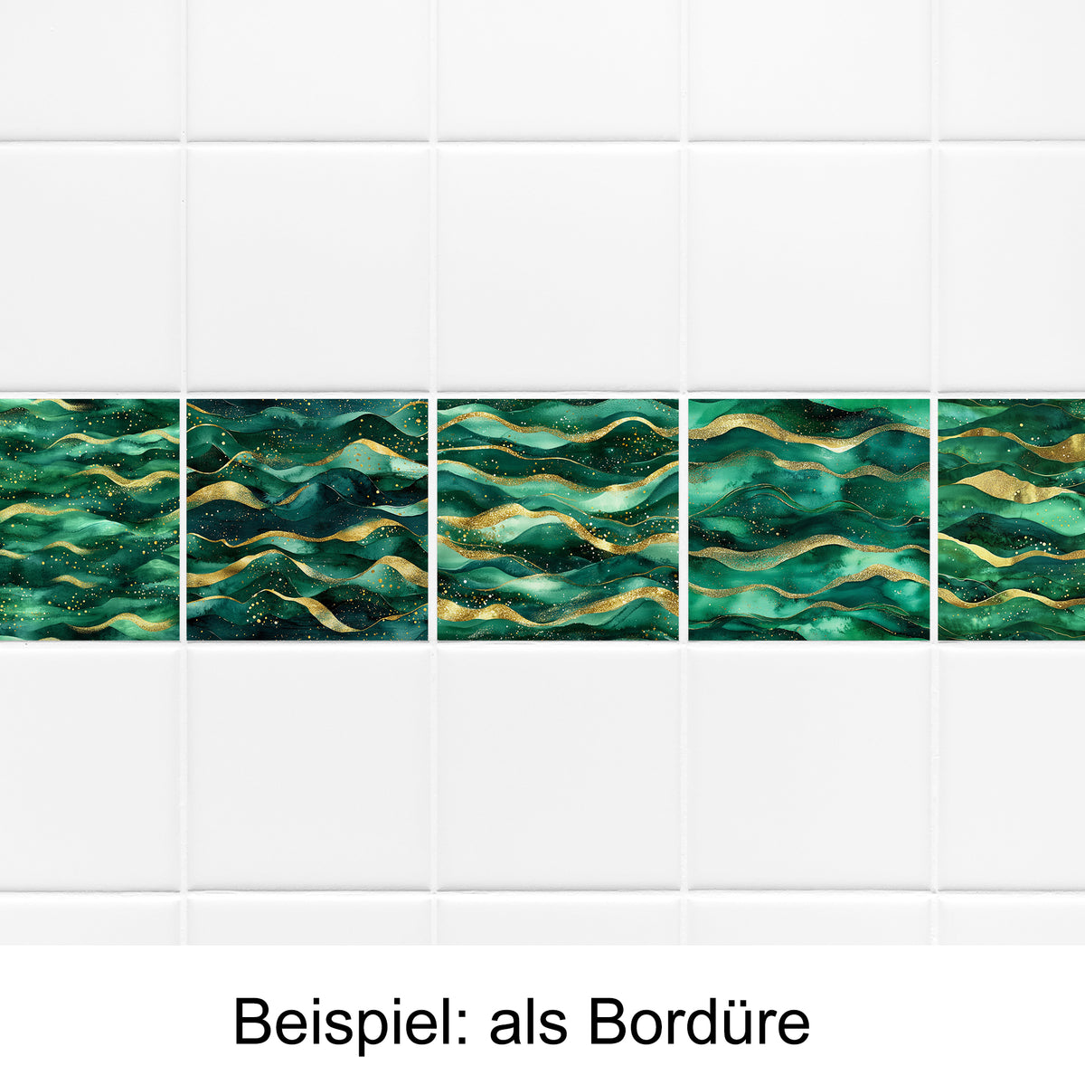Grüne Fliesenbordüre mit goldenen Wellenmustern.