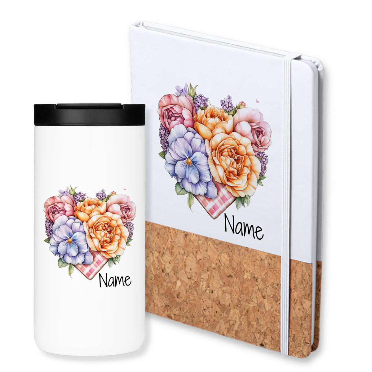 Weißer Kaffeebecher und Notizbuch mit Blumenmotiv.