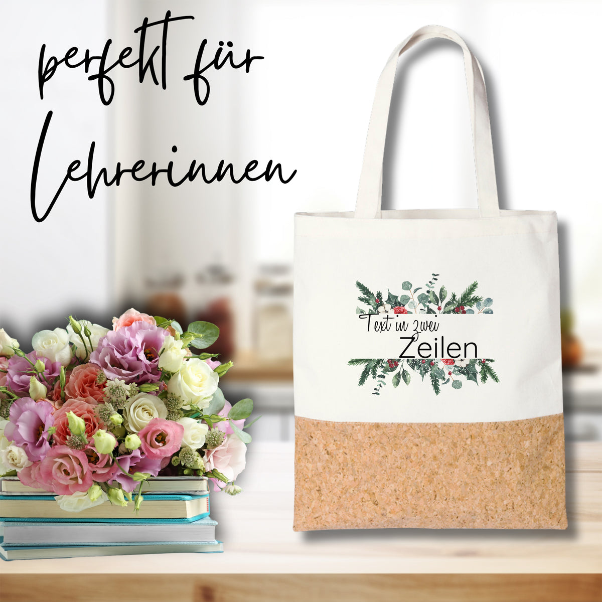 Beige Tasche mit Korkboden und floralem Design.