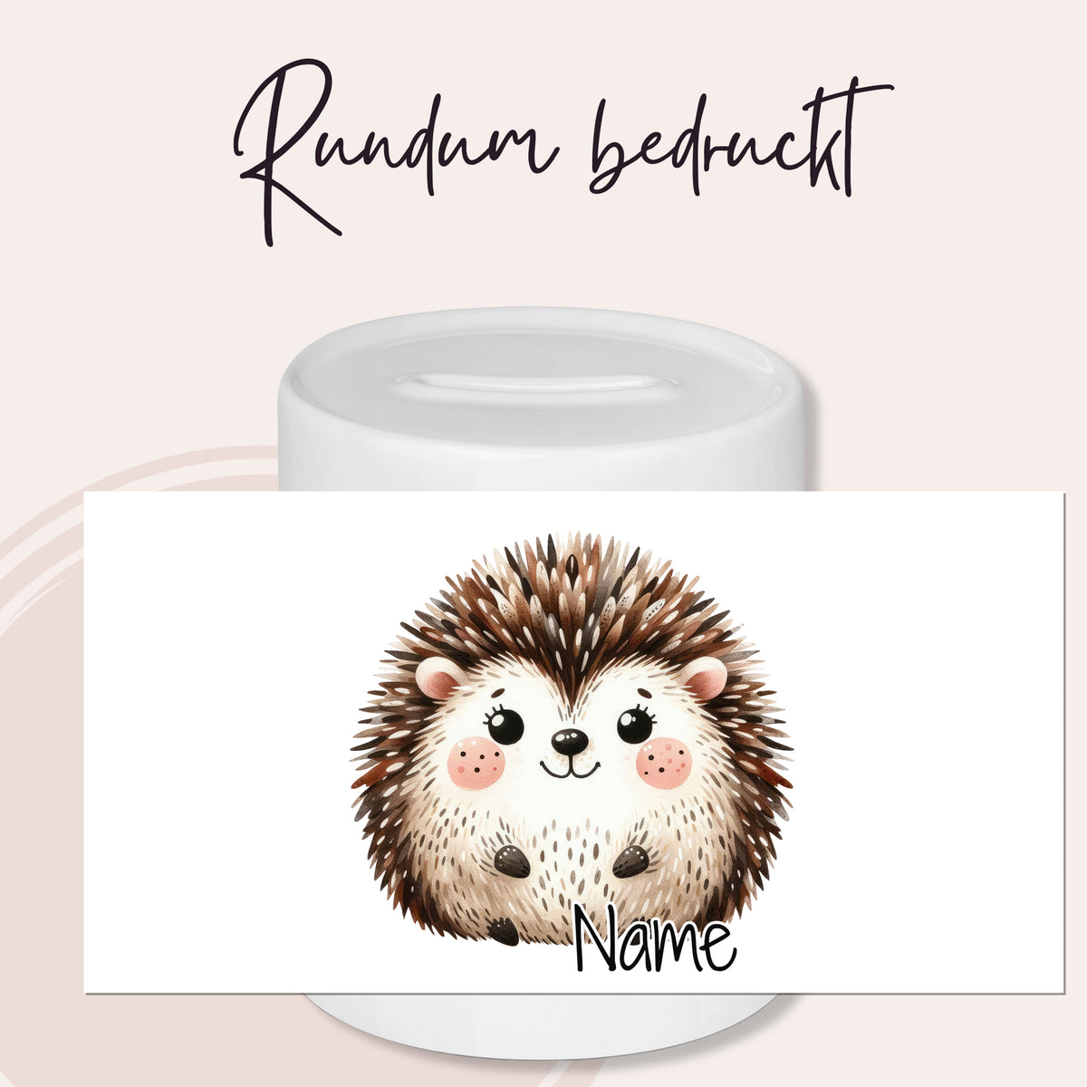 Runder Becher mit niedlichem Igel-Motiv und personalisierbarem Namen.