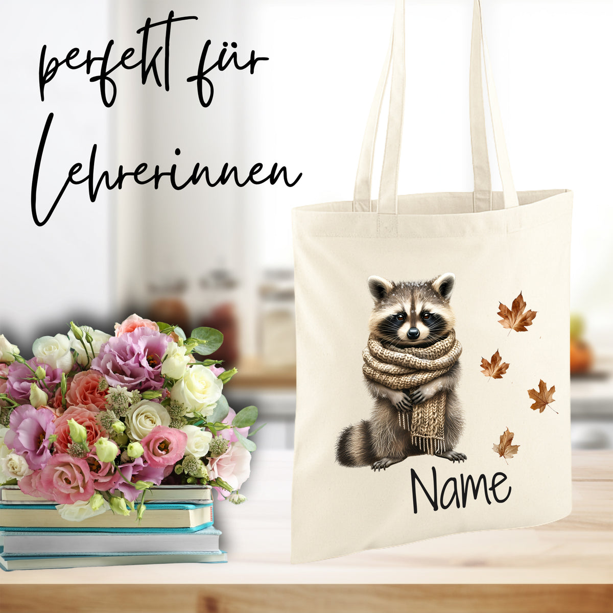 Beige Baumwolltasche mit Waschbär und personalisierbarem Namen.
