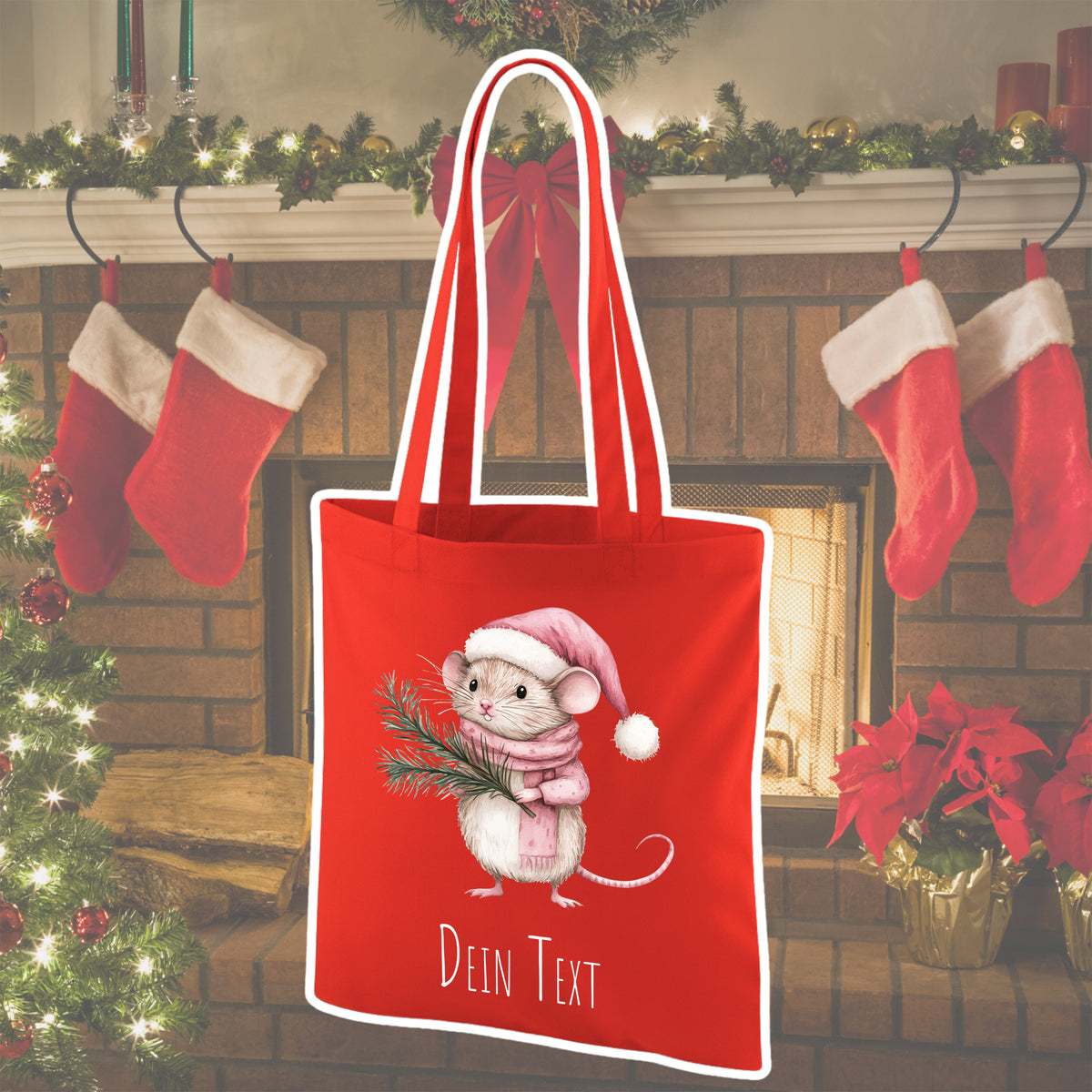 Rote Tragetasche mit Weihnachtsmaus und personalisierbarem Text.