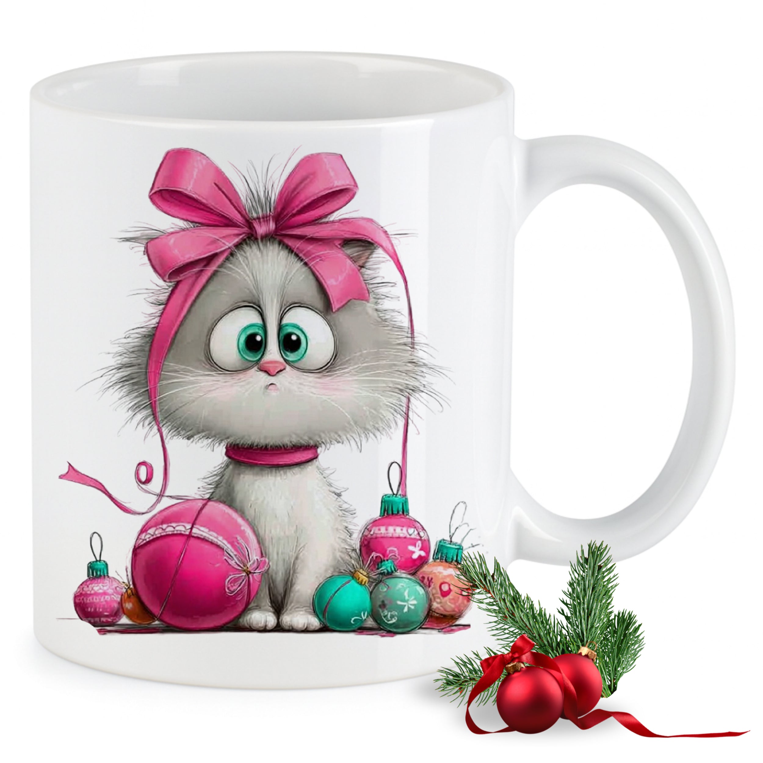 Tasse mit süßem Kätzchen, rosa Schleife und Weihnachtskugeln.