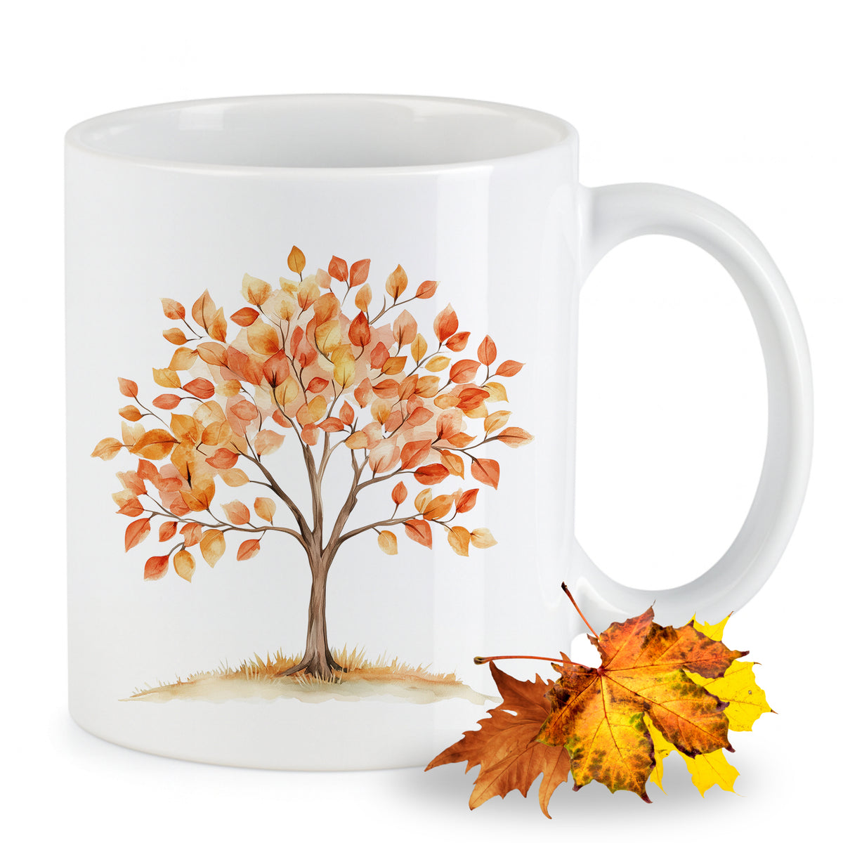 Weißer Kaffeebecher mit orangefarbenem Baum-Motiv.