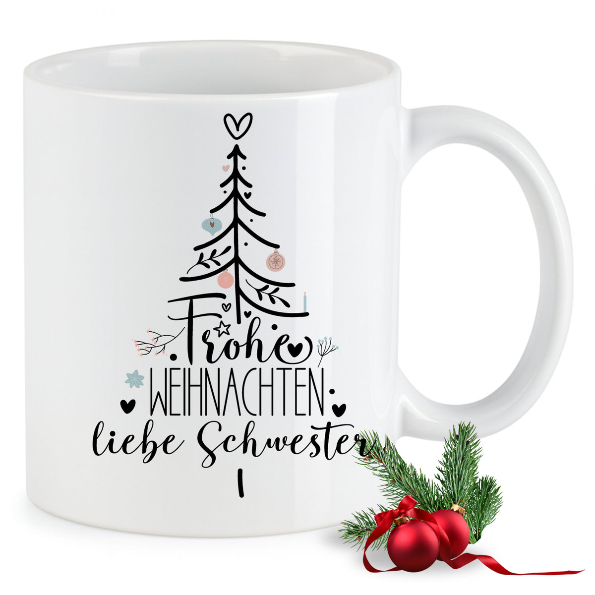 Weißer Kaffeebecher mit Weihnachtsbaum und Schriftzug.