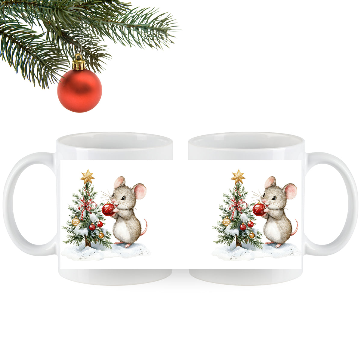 Weißer Becher mit Maus und Weihnachtsbaum, rot glänzende Kugel.