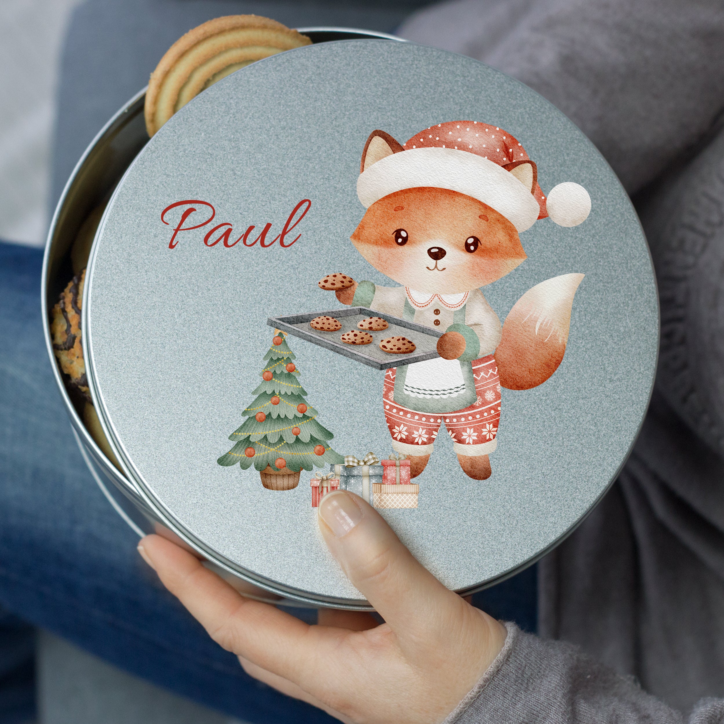 Kekse-Dose mit niedlichem Fuchs-Design und Weihnachtsbaum.