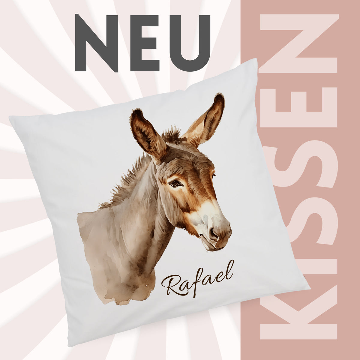 Kissenbezug mit Eselmotiv und Wunschname vor grafischem „Neues Zuhause“-Hintergrund