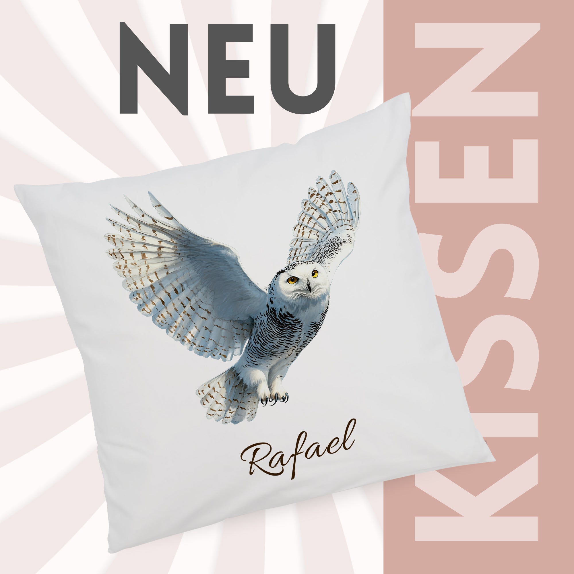 Kissenbezug mit Eulenmotiv und Wunschname vor grafischem Hintergrund