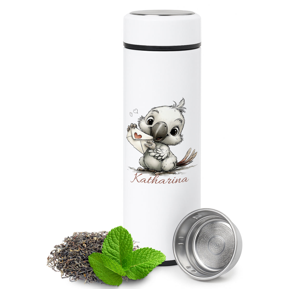Weißer Thermobecher mit Tiermotiv und Teesieb.
