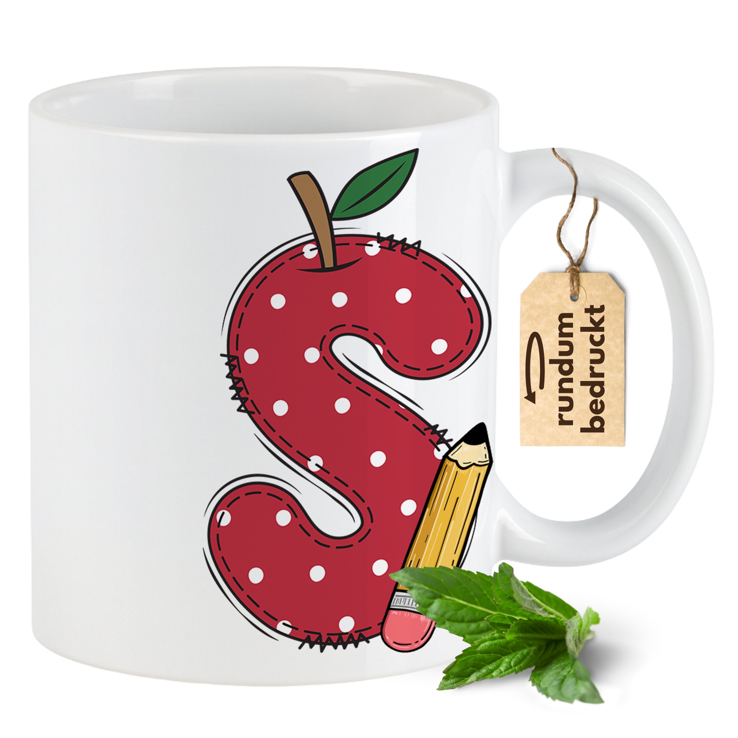 Tasse mit rotem, gepunktetem Buchstaben S und Bleistift.