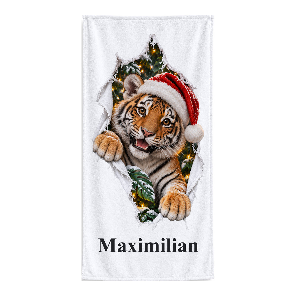Weißes personalisiertes Handtuch mit Weihnachtstiger-Motiv im gedruckten Stoffriss-Design freigestellt vor weißem Hintergrund.