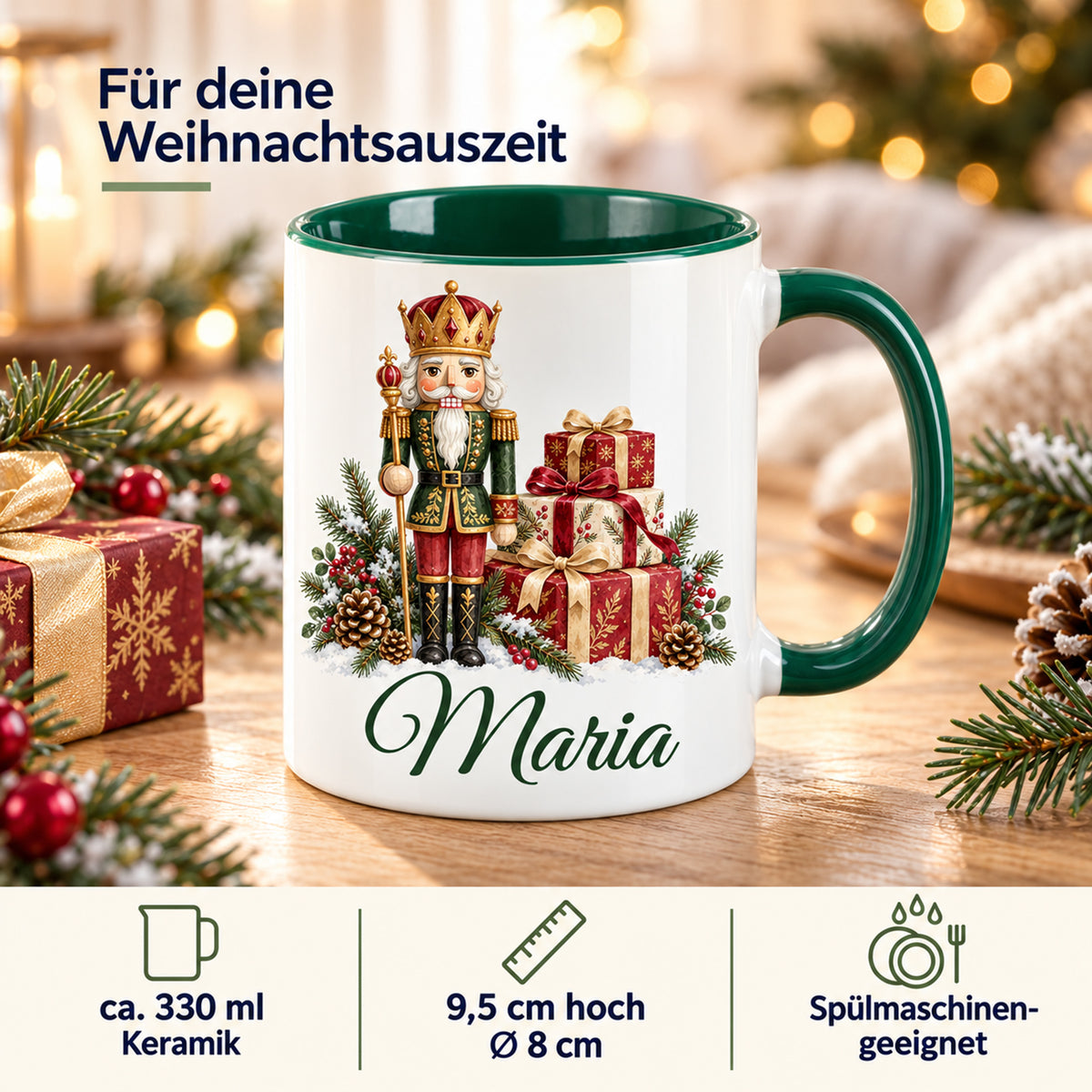 Weiße Keramiktasse mit grünem Henkel und grüner Innenseite, Motiv König mit Geschenken und Wunschname mit Angaben zu 330 ml Fassungsvermögen, 9,5 cm Höhe, 8 cm Durchmesser und Spülmaschineneignung.