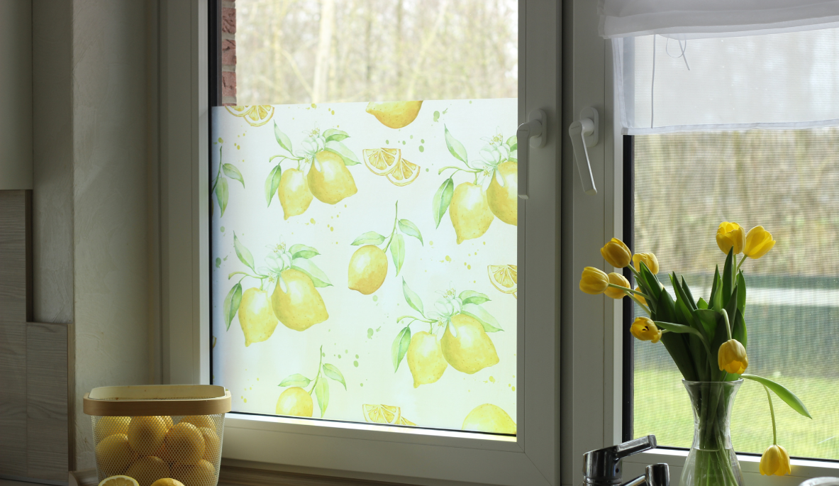 Fensterfolie für die Küche: Hitzebeständig, leicht zu reinigen und stilvoll – worauf Du achten solltest