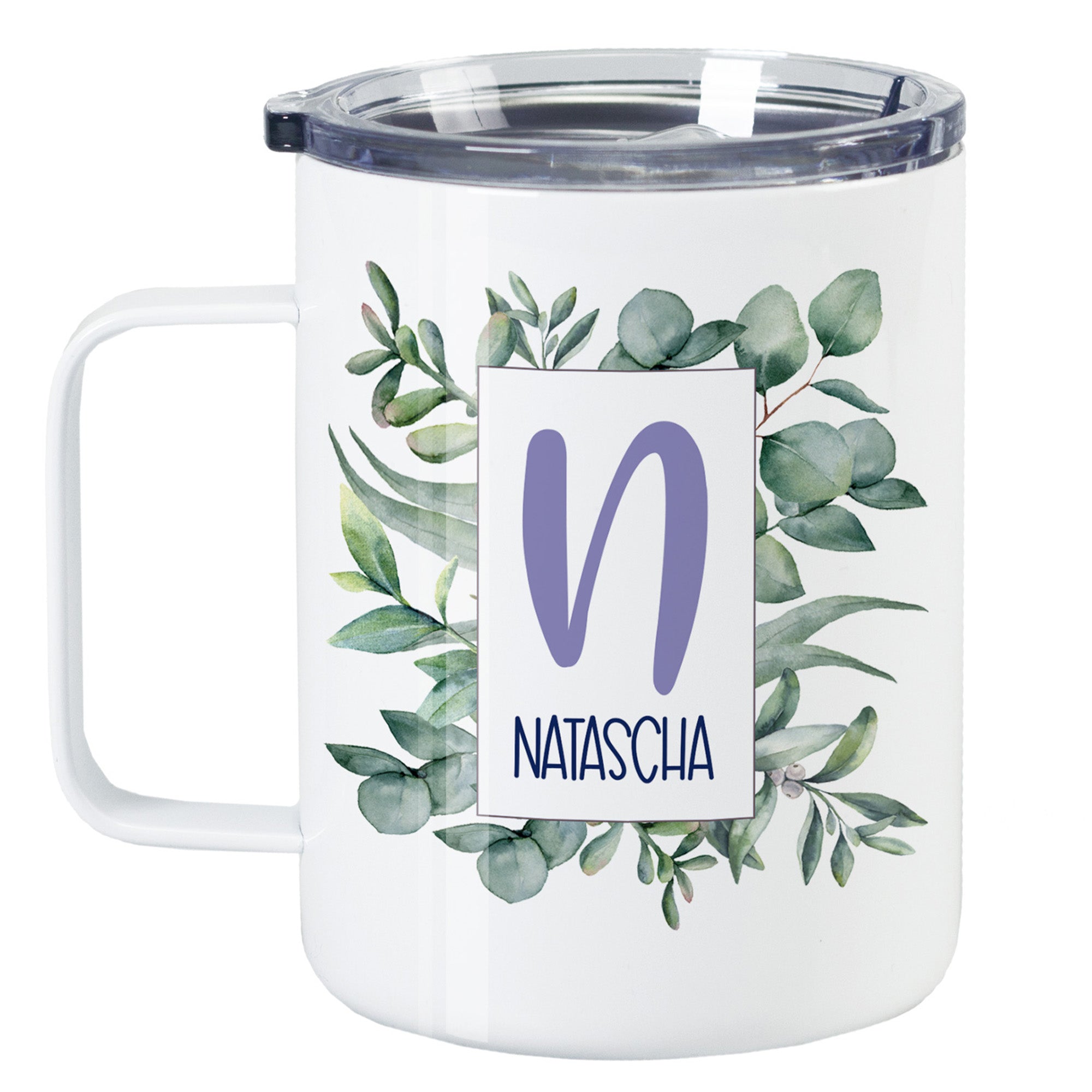 Weißer Becher mit grünem Pflanzenmotiv und personalisiertem Namen.