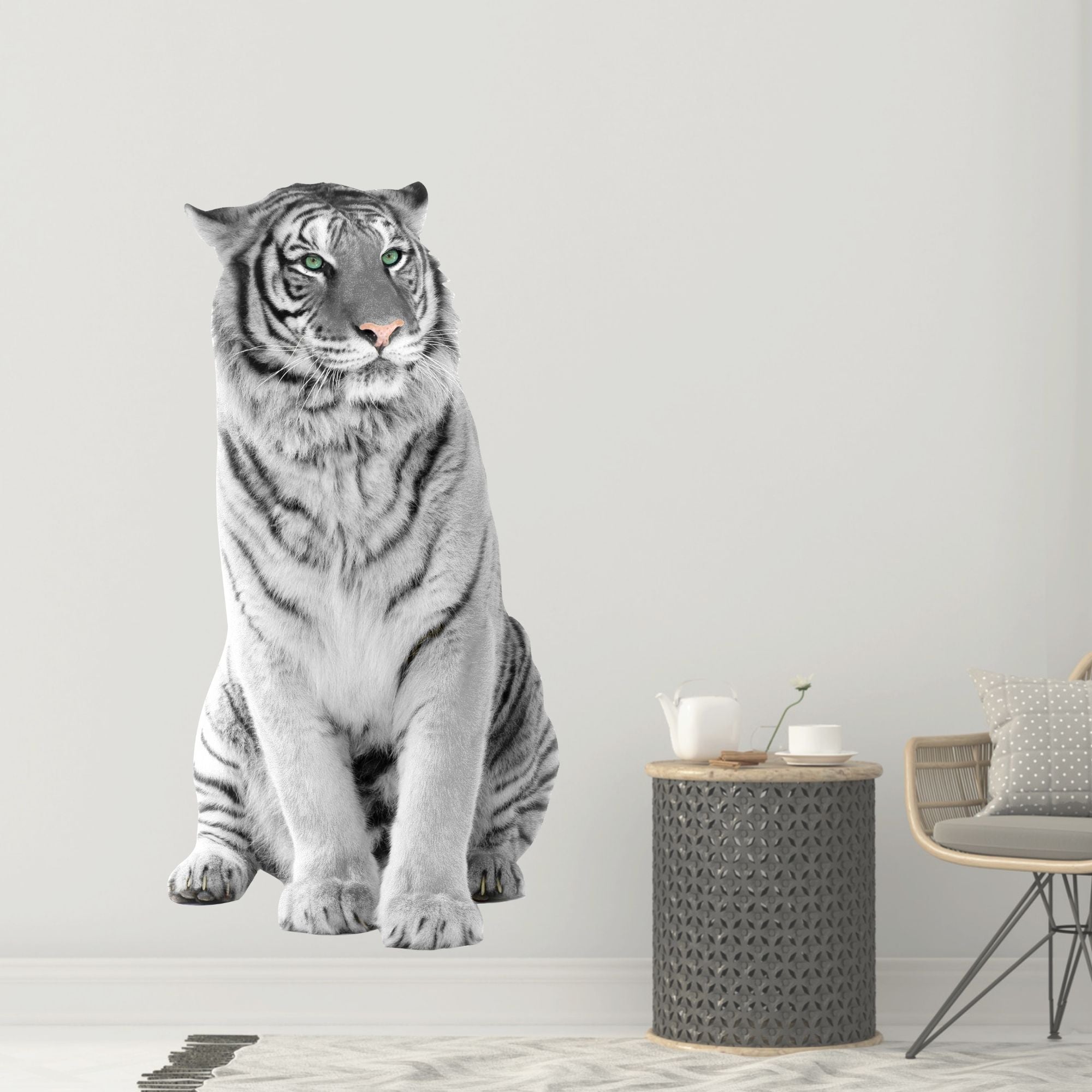 Sitzender weißer Tiger mit grünen Augen, Wanddekoration.