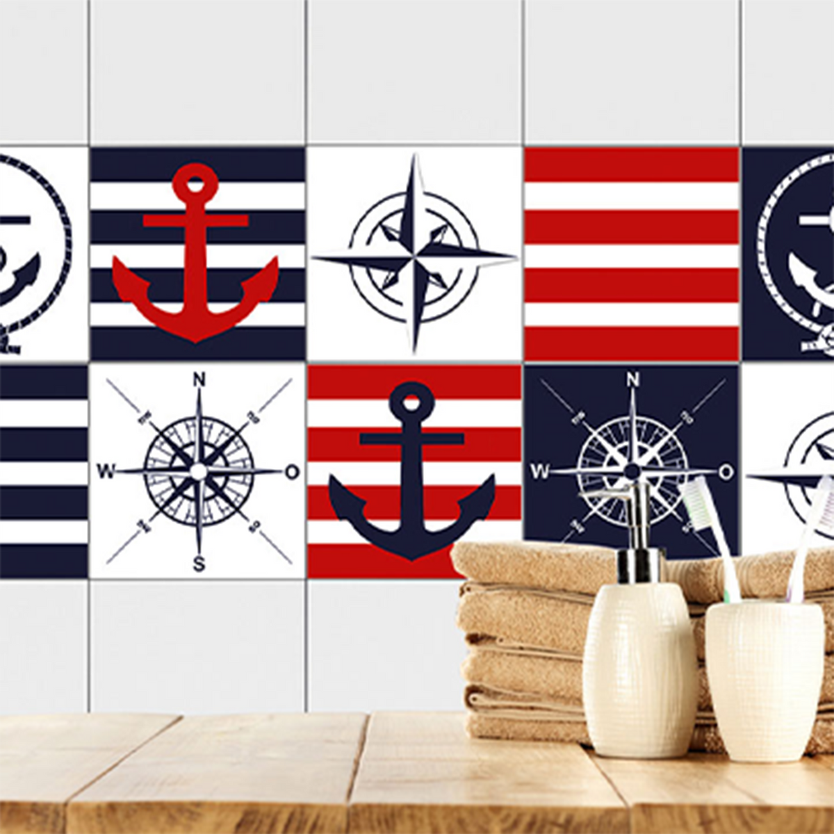 Maritimes Fliesenmuster in Blau, Rot und Weiß mit Ankern.